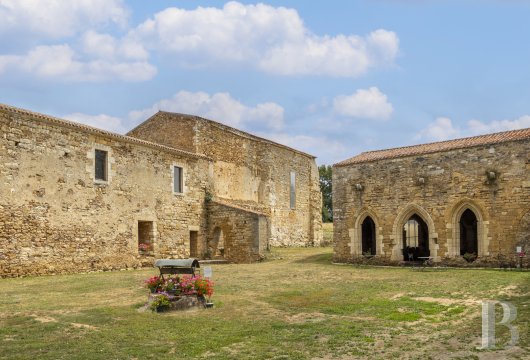 En Vendée, non loin de La Roche-sur-Yon, une ancienne abbaye cistercienne rénovée pour de calmes séjours - photo  n°4